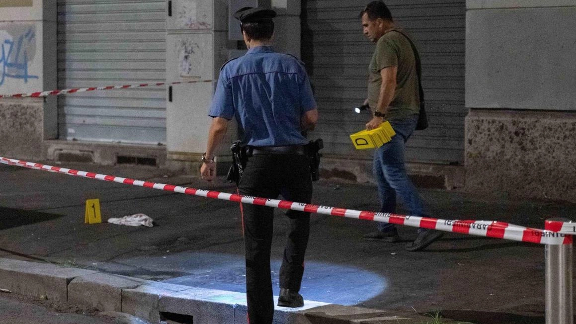 Sangue al Corvetto, 32enne senza scampo. L’assassino rintracciato grazie ai bambini testimoni Sangue al Corvetto, 32enne senza scampo. L’assassino rintracciato grazie ai bambini testimoni