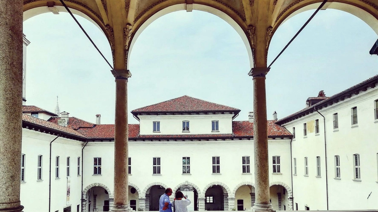Il celebre loggiato di Palazzo Arese Borromeo a Cesano dove arrivano la pittura e la calligrafia cinese Il celebre loggiato di Palazzo Arese Borromeo a Cesano dove arrivano la pittura e la calligrafia cinese
