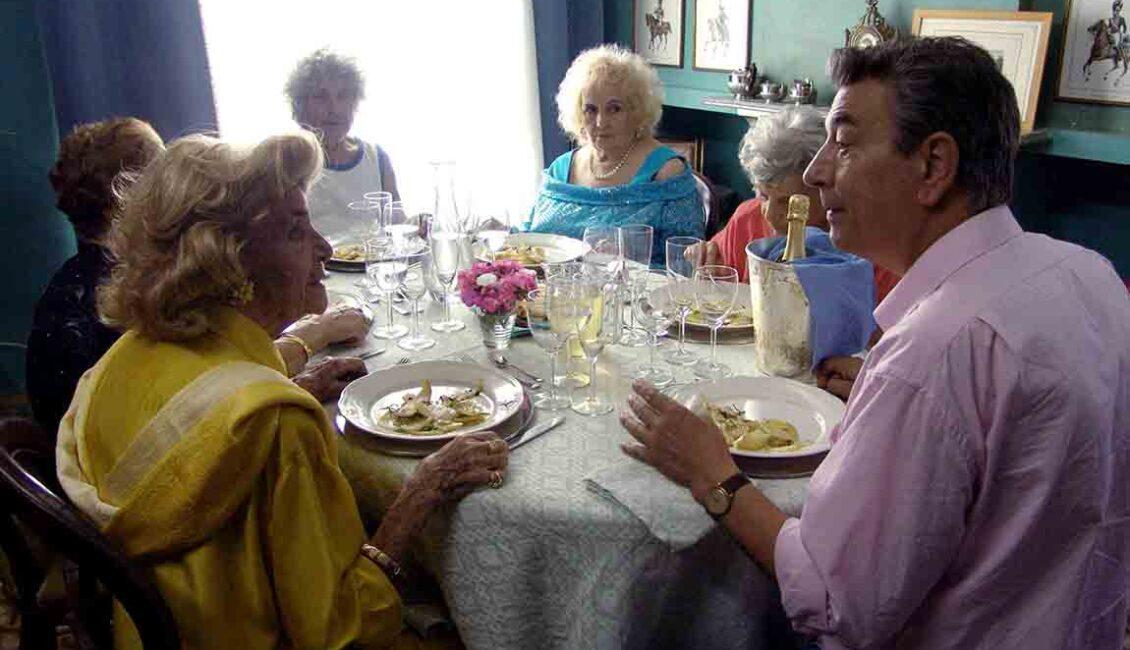 Milano, la Cineteca aperta per ferie: pranzo (e incubi) di Ferragosto Milano, la Cineteca aperta per ferie: pranzo (e incubi) di Ferragosto