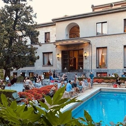 Cosa fare a Milano nel weekend del 18, 19 e 20 luglio 2025: eco di mondi fantastici, aperitivi ed eventi musicali sotto le stelle