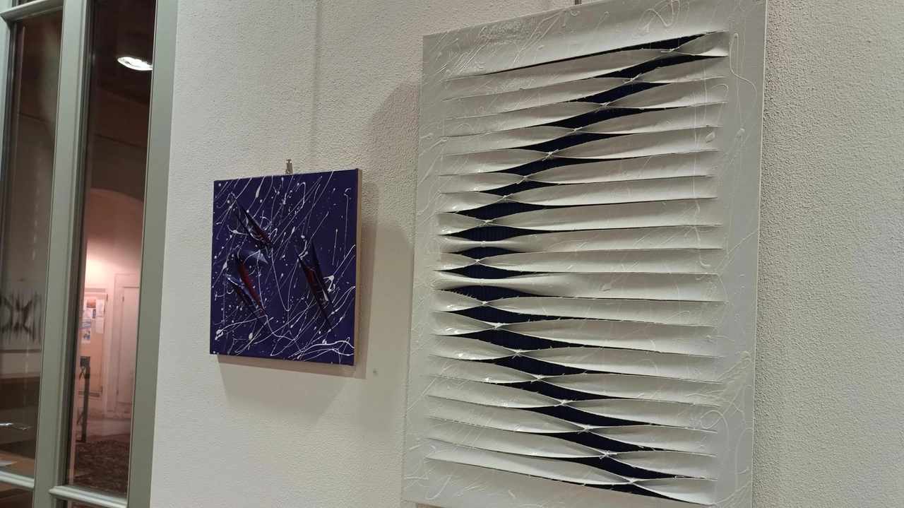 Le opere di “Gash art” di Calogero Salemi esposte alla rassegna personale in corso in Sala Minoretti a Seregno Le opere di “Gash art” di Calogero Salemi esposte alla rassegna personale in corso in Sala Minoretti a Seregno