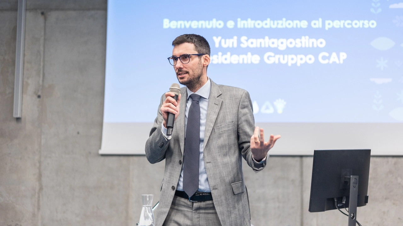 Yuri Santagostino, presidente di Cap, alla Sustainability Winter School Yuri Santagostino, presidente di Cap, alla Sustainability Winter School