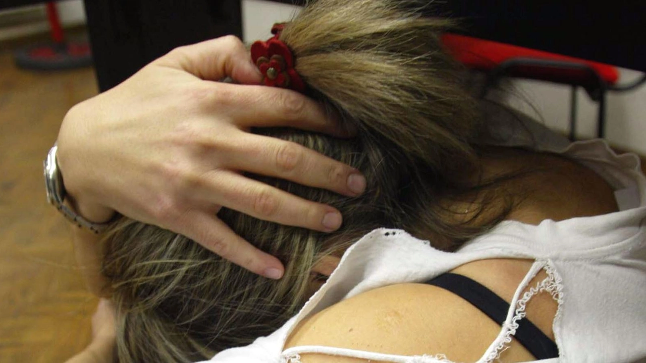 La ragazza fu fatta ubriacare e violentata La ragazza fu fatta ubriacare e violentata