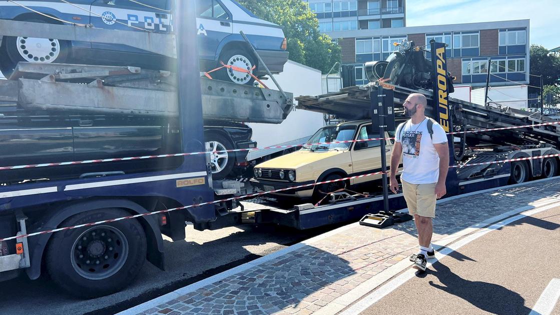 Ancora guerra sugli 883. La sera dell’Uomo Ragno fa inferocire l’opposizione Ancora guerra sugli 883. La sera dell’Uomo Ragno fa inferocire l’opposizione