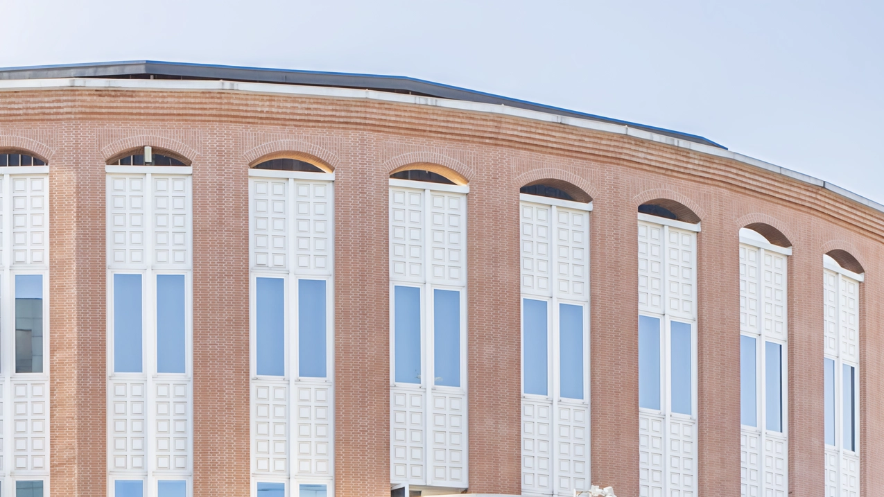 Aumenta l'interesse degli studenti stranieri per le università private di Milano, con numerose candidature e immatricolazioni in crescita. La Bocconi registra un notevole incremento di application internazionali. Anche altre istituzioni come l'Università Vita-Salute San Raffaele e l'IULM vedono un aumento degli studenti stranieri. Humanitas University accoglie un numero crescente di matricole, di cui una parte proveniente dall'estero. Aumenta l'interesse degli studenti stranieri per le università private di Milano, con numerose candidature e immatricolazioni in crescita. La Bocconi registra un notevole incremento di application internazionali. Anche altre istituzioni come l'Università Vita-Salute San Raffaele e l'IULM vedono un aumento degli studenti stranieri. Humanitas University accoglie un numero crescente di matricole, di cui una parte proveniente dall'estero.