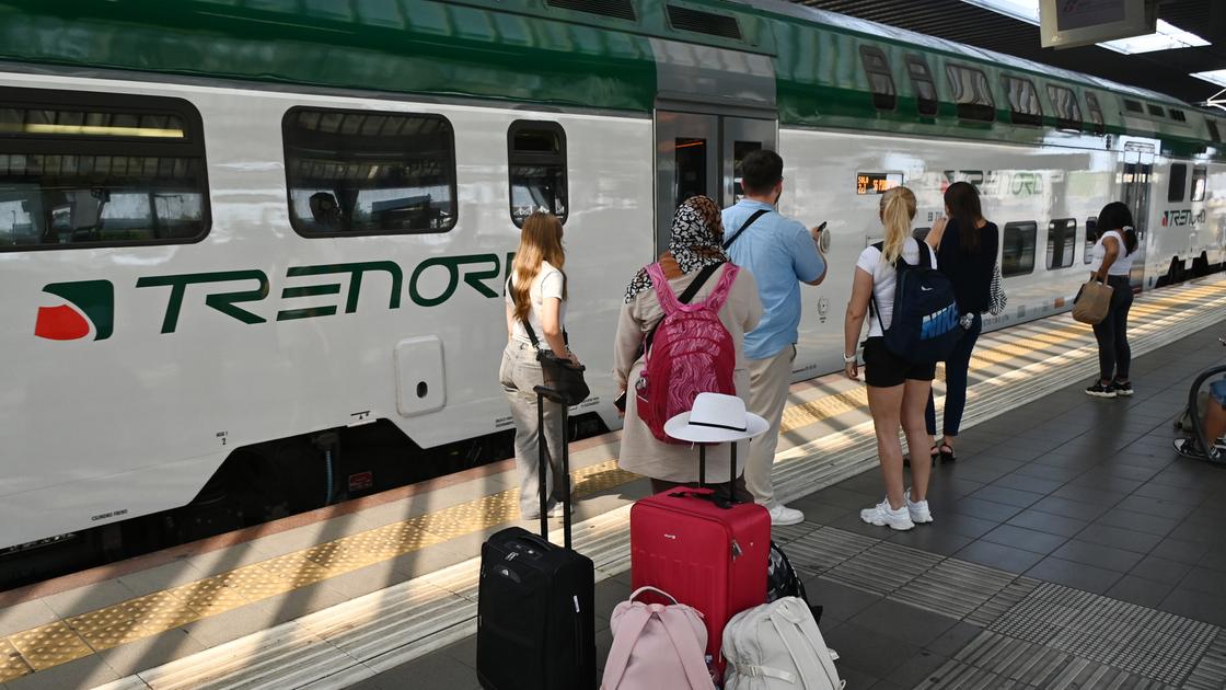 Trenord, bonus legati alla puntualità: “Così motiviamo tutta l’azienda a raggiungere gli obiettivi” Trenord, bonus legati alla puntualità: “Così motiviamo tutta l’azienda a raggiungere gli obiettivi”