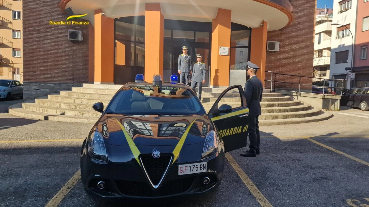 Controlli della Gdf di Erba