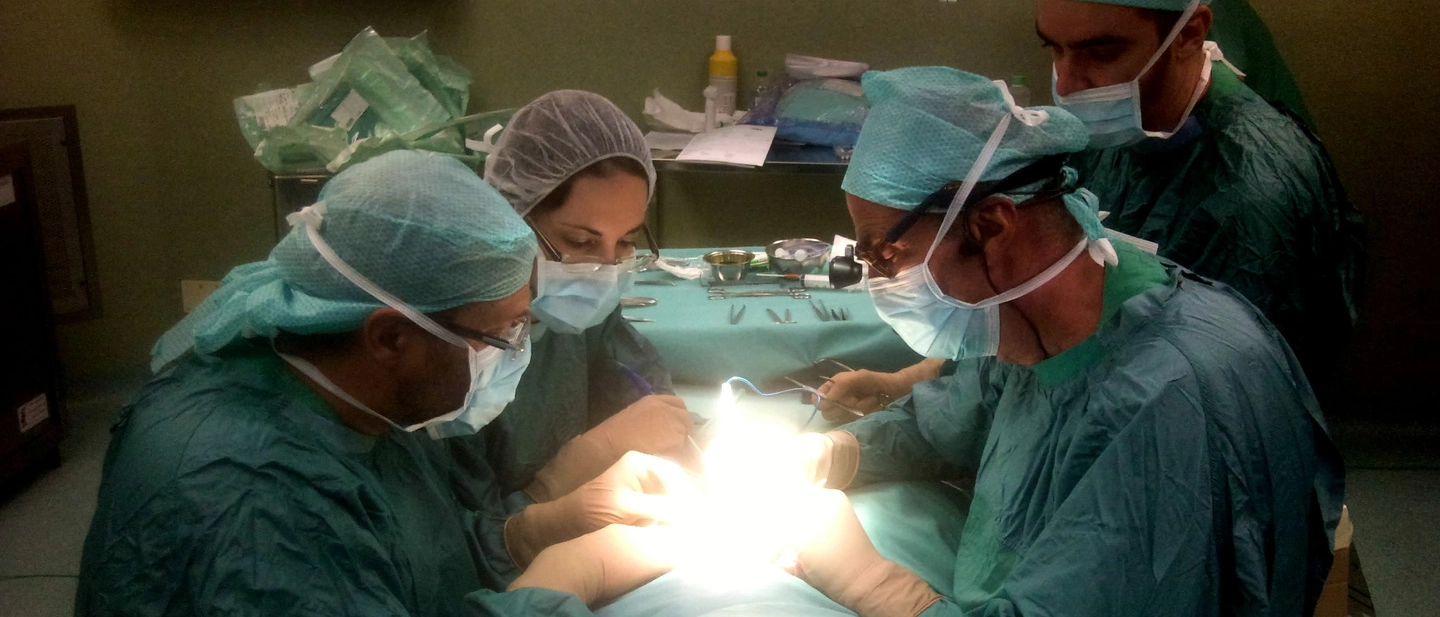 Fondamentale il gioco di squadra tra équipe di diversi nosocomi: prelevati un cuore, un fegato e i due reni da un paziente deceduto al San Paolo