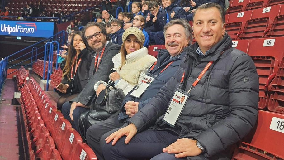 Si conclude oggi l’Isu Short Track World Tour dedicato al pattinaggio di velocità. È una delle discipline più attese in città in vista dei Giochi in programma per il 2026. Si conclude oggi l’Isu Short Track World Tour dedicato al pattinaggio di velocità. È una delle discipline più attese in città in vista dei Giochi in programma per il 2026.