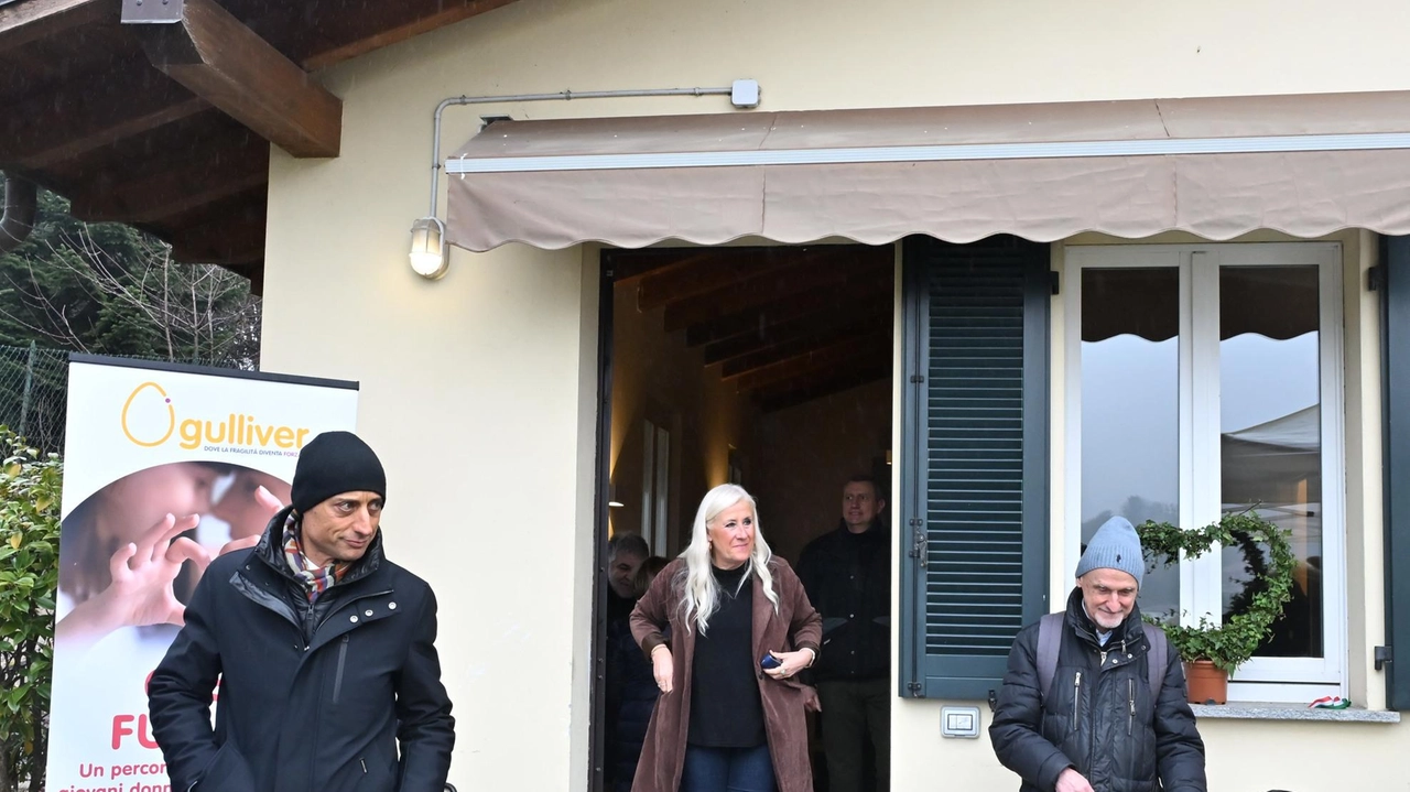 L’inaugurazione dell’abitazione destinata a giovani madri con i loro figli Il progetto del centro Gulliver tende la mano a donne sole e senza lavoro L’inaugurazione dell’abitazione destinata a giovani madri con i loro figli Il progetto del centro Gulliver tende la mano a donne sole e senza lavoro