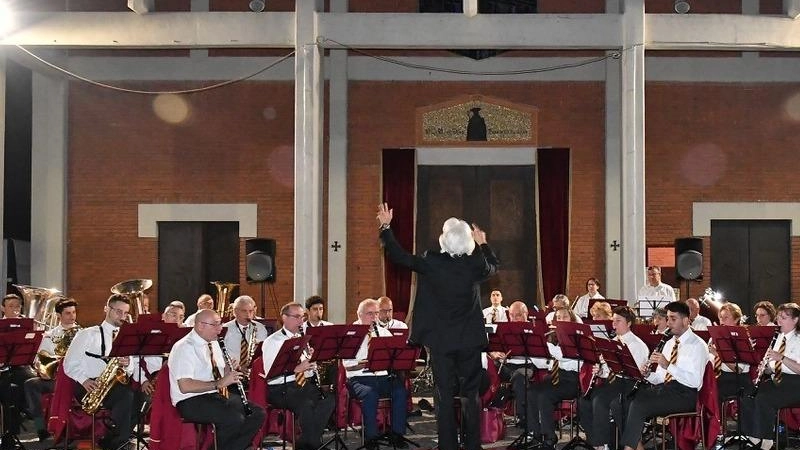 Balliamo? L’invito arriva dal Corpo musicale Santa Cecilia. Oggi alle 21, al Teatro di via Dante, sarà protagonista del “Concerto...