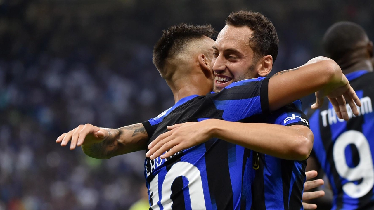 Vittoria agrodolce a Roma: Lautaro Martinez avanti a suon di record mentre si ferma il compagno di squadra Hakan Calhanoglu Vittoria agrodolce a Roma: Lautaro Martinez avanti a suon di record mentre si ferma il compagno di squadra Hakan Calhanoglu