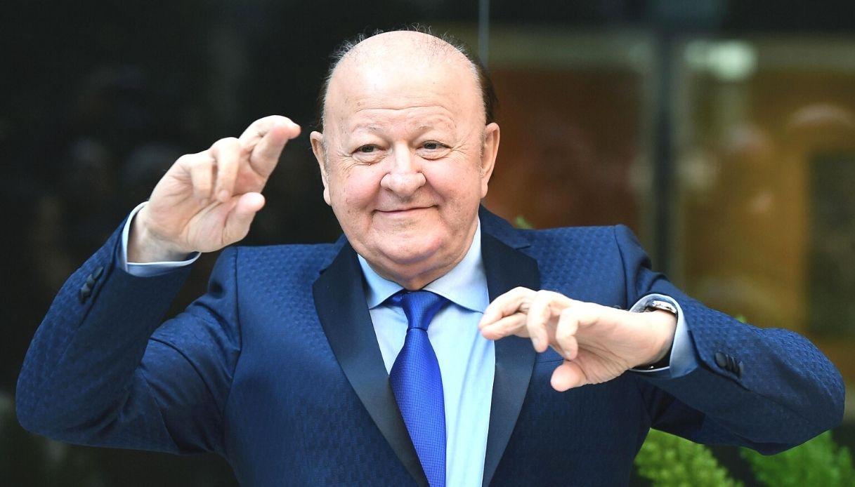 boldi da vetrinista a star in tv l esordio da dio con la carrà e il mio migliore amico teo da Ilgiorno.it boldi da vetrinista a star in tv l esordio da dio con la carrà e il mio migliore amico teo