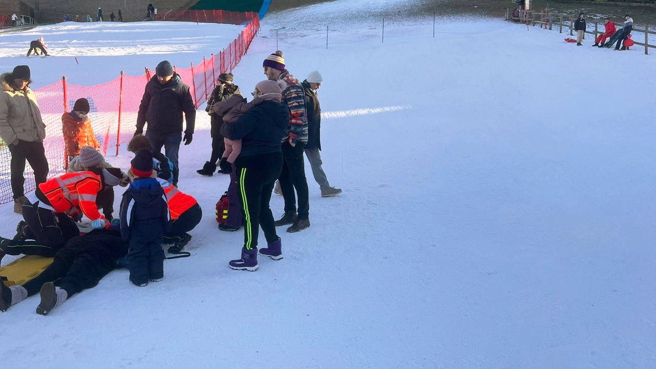 La donna è stata immediatamente soccorsa e portata con l'elicottero del 118 all'ospedale San Raffaele di Milano