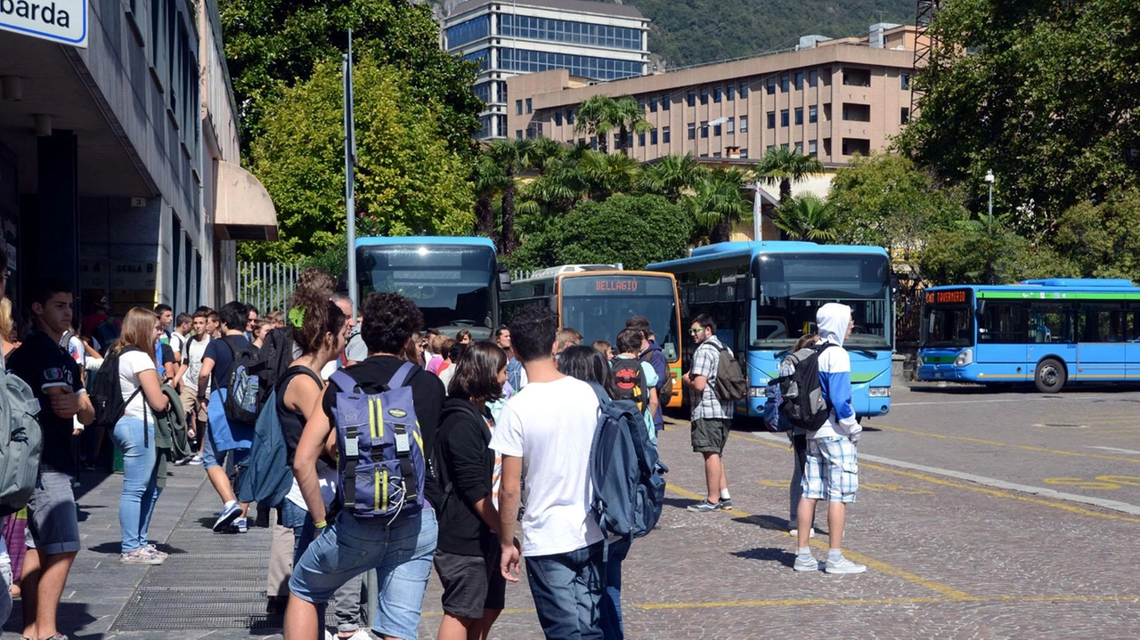 Sono stati assunti otto nuovi autisti grazie all’Acadamy aziendale per disoccupati e migliorate le relazioni sindacali coni dipendenti con la nomina dei delegati Rsu Sono stati assunti otto nuovi autisti grazie all’Acadamy aziendale per disoccupati e migliorate le relazioni sindacali coni dipendenti con la nomina dei delegati Rsu