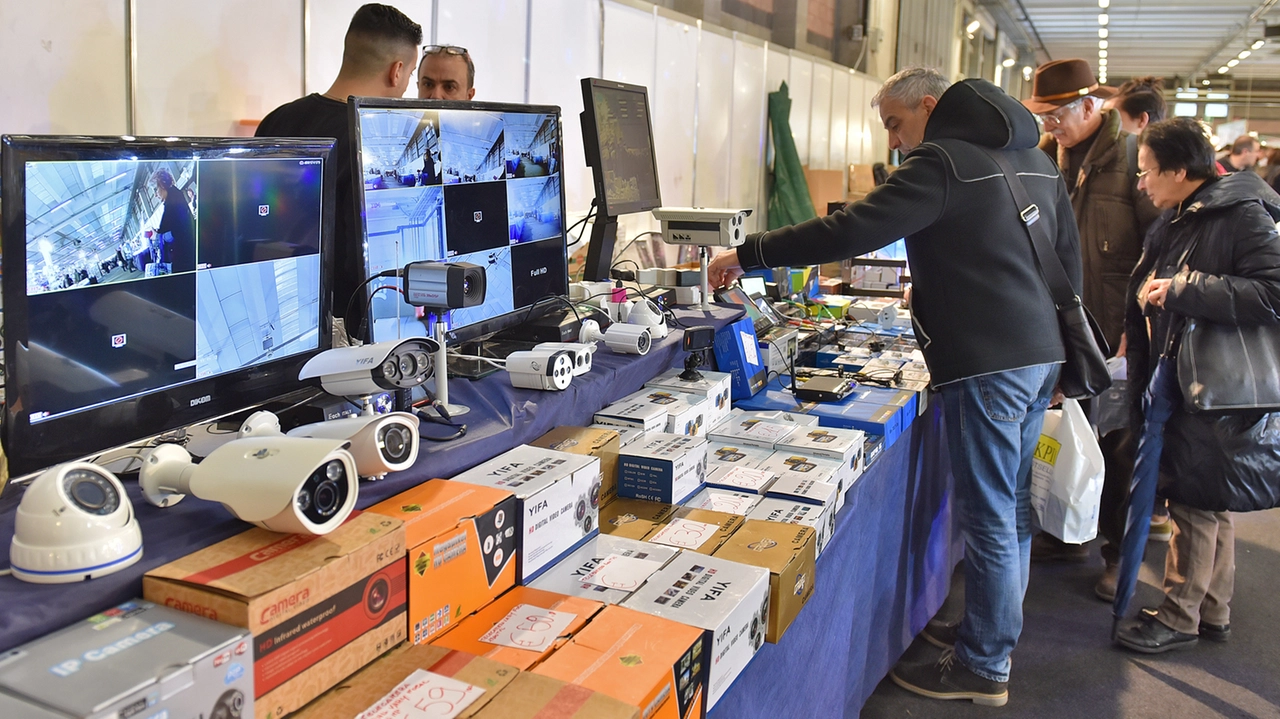 La tentata truffa è andata in scena alla fiera dell'elettronica (immagine di repertorio) La tentata truffa è andata in scena alla fiera dell'elettronica (immagine di repertorio)