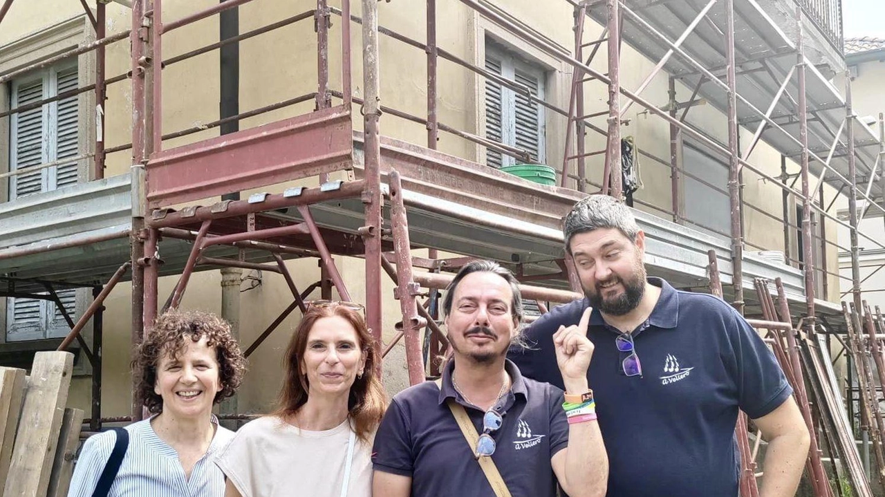 L’ex asilo di via Cederna abbandonato da vent’anni trasformato dall’associazione Uroburo. Il presidente Giani: "Entro fine anno otto ragazzi disabili potranno sperimentare l’autonomia". L’ex asilo di via Cederna abbandonato da vent’anni trasformato dall’associazione Uroburo. Il presidente Giani: "Entro fine anno otto ragazzi disabili potranno sperimentare l’autonomia".