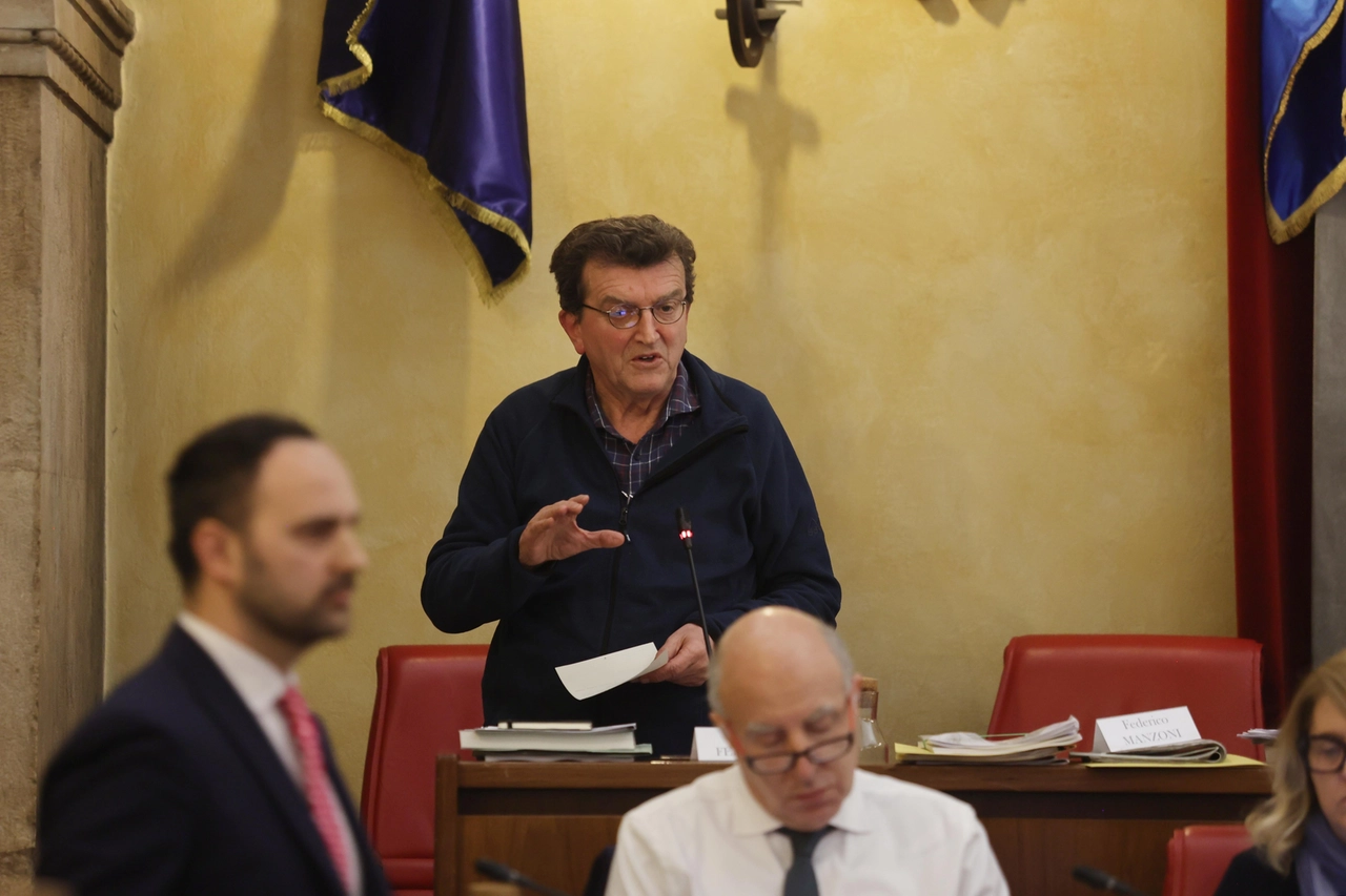 Marco Fenaroli in Consiglio comunale a Brescia