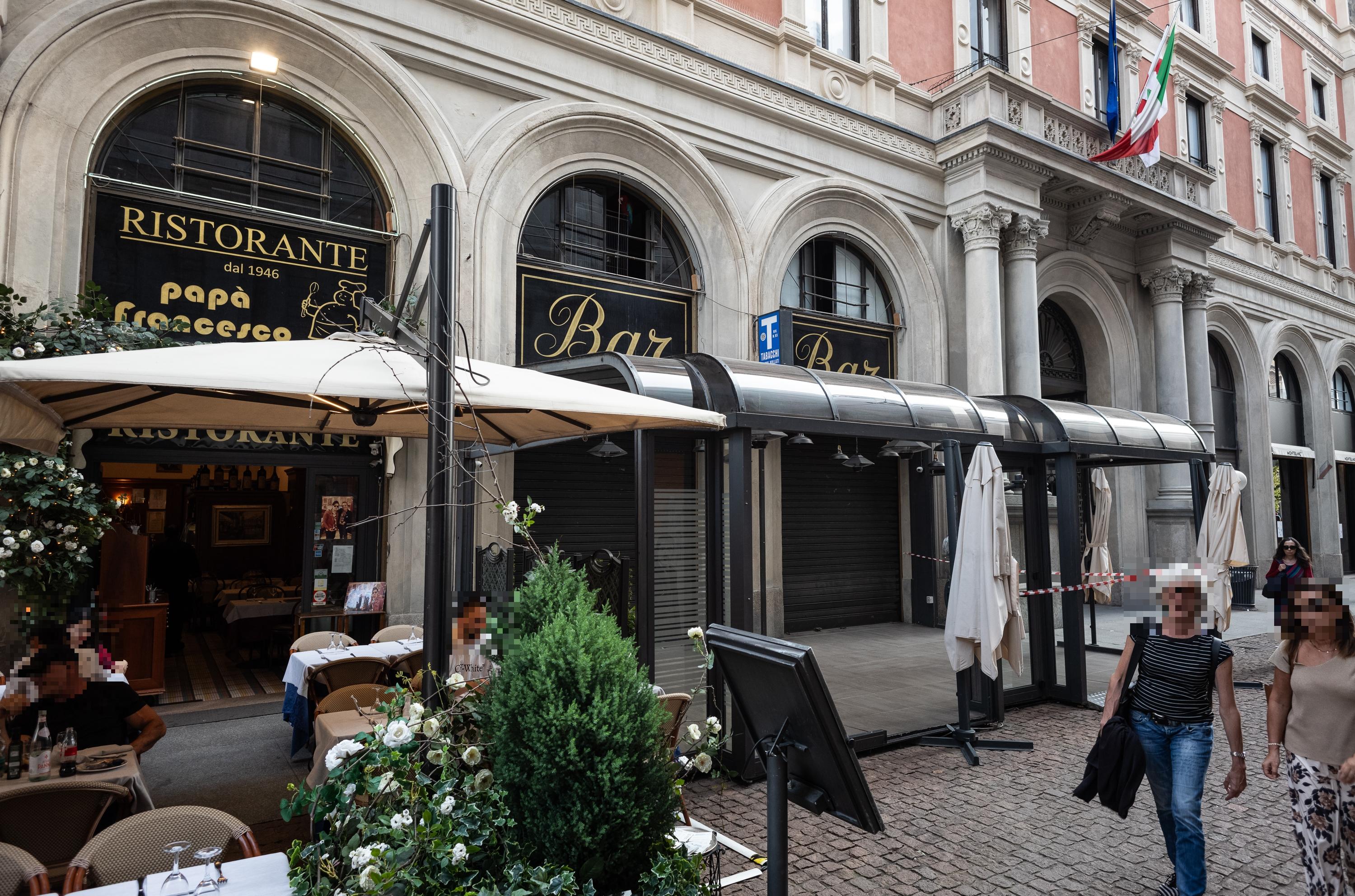 La disfida dei ristoratori in Galleria: “Mi rubi i clienti?”, “No, sono i miei”. Causa civile per concorrenza sleale La disfida dei ristoratori in Galleria: “Mi rubi i clienti?”, “No, sono i miei”. Causa civile per concorrenza sleale