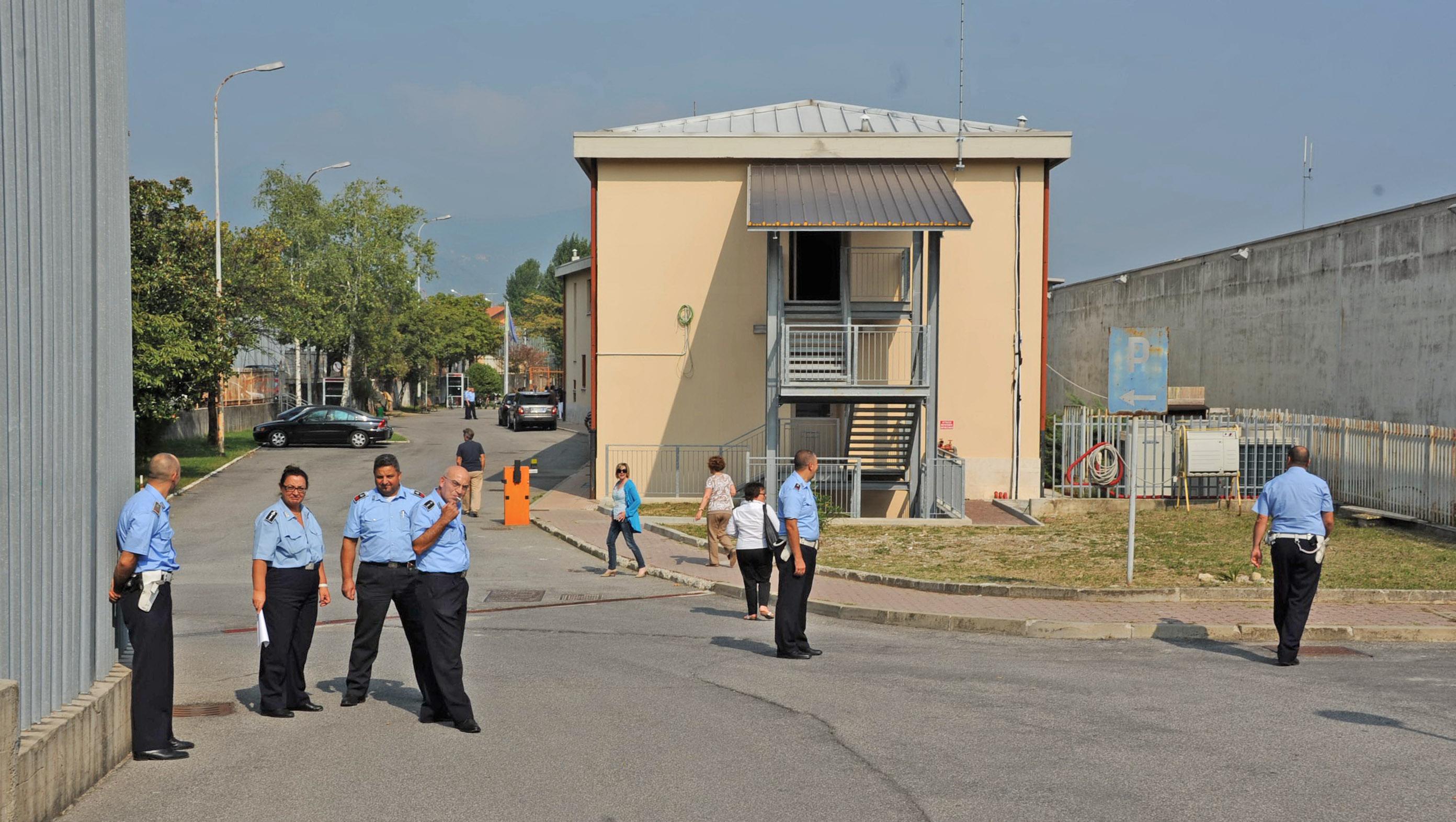 Bergamo, borse lavoro e aiuti per i detenuti grazie ai fondi raccolti dall’Ordine degli avvocati Bergamo, borse lavoro e aiuti per i detenuti grazie ai fondi raccolti dall’Ordine degli avvocati