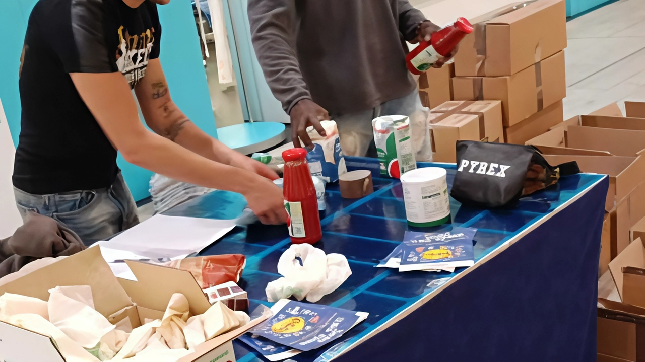 Aiuto concreto a chi ha bisogno. Una tonnellata di prodotti donati