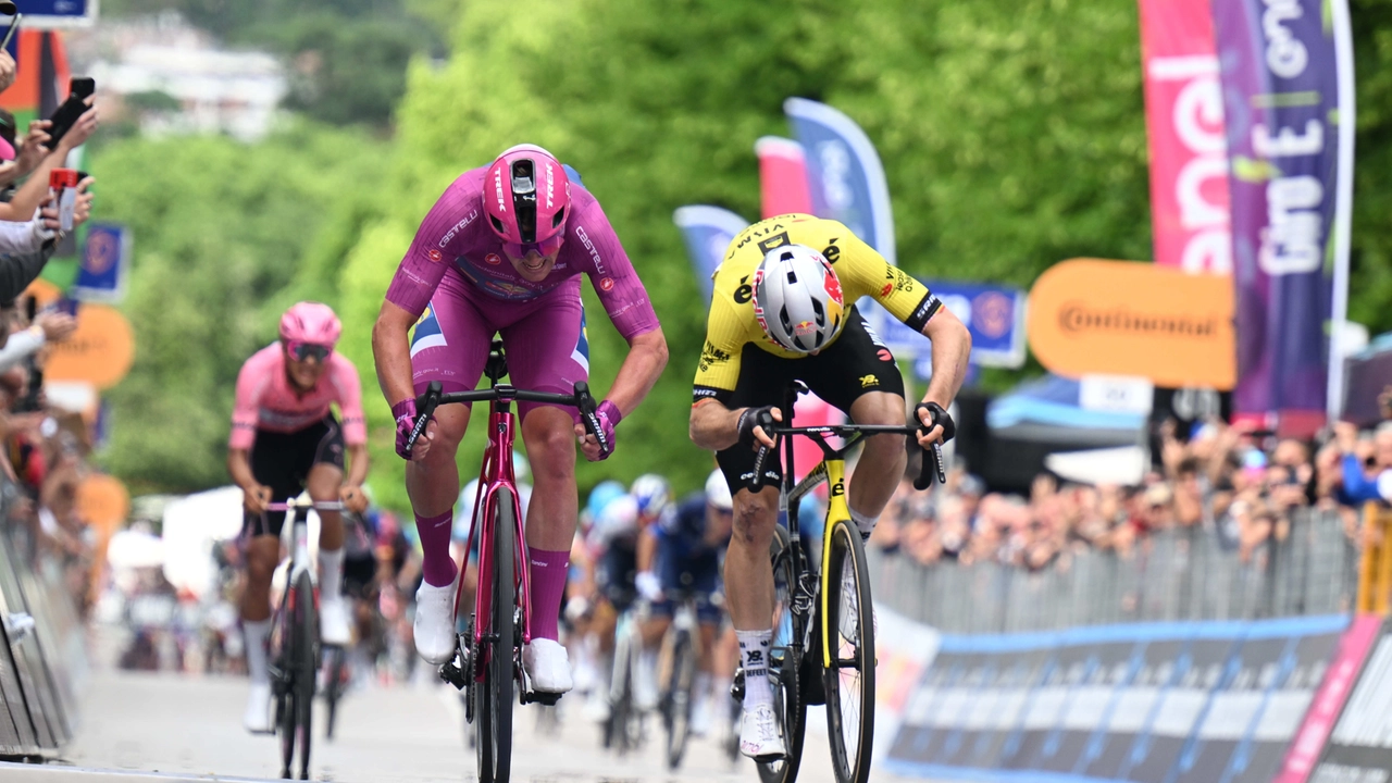 Attesa in Brianza per il passaggio del Giro d'Italia Attesa in Brianza per il passaggio del Giro d'Italia