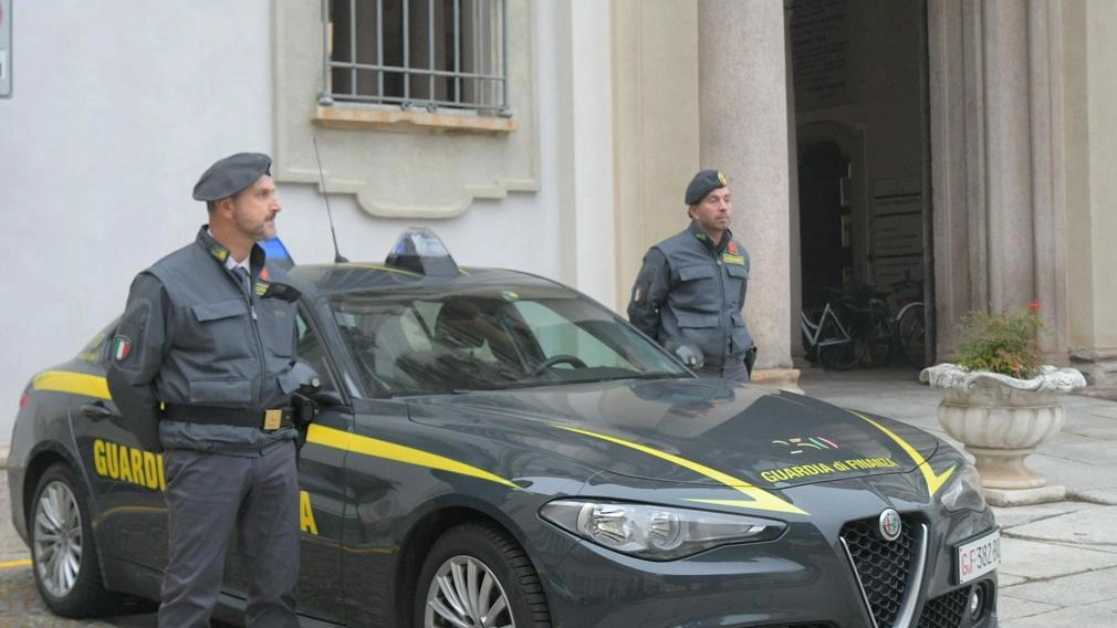 Pavia, devono difendersi dalle accuse imprenditori, politici e funzionari pubblici. Tra gli indagati anche il primo cittadino di Torrevecchia Pia, Gaetano Manfredi .