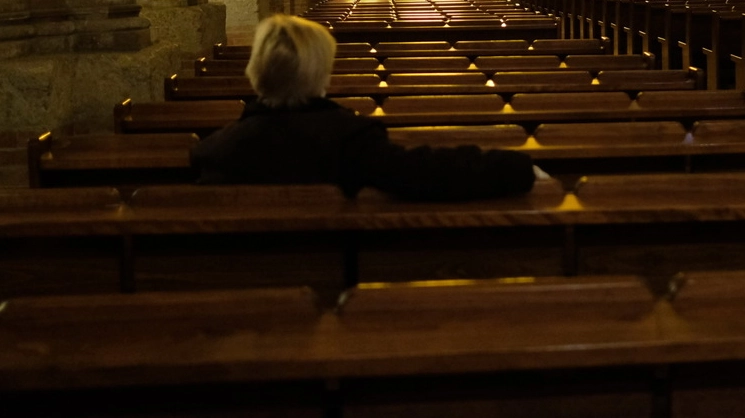 L'interno di una chiesa (Foto di repertorio) L'interno di una chiesa (Foto di repertorio)