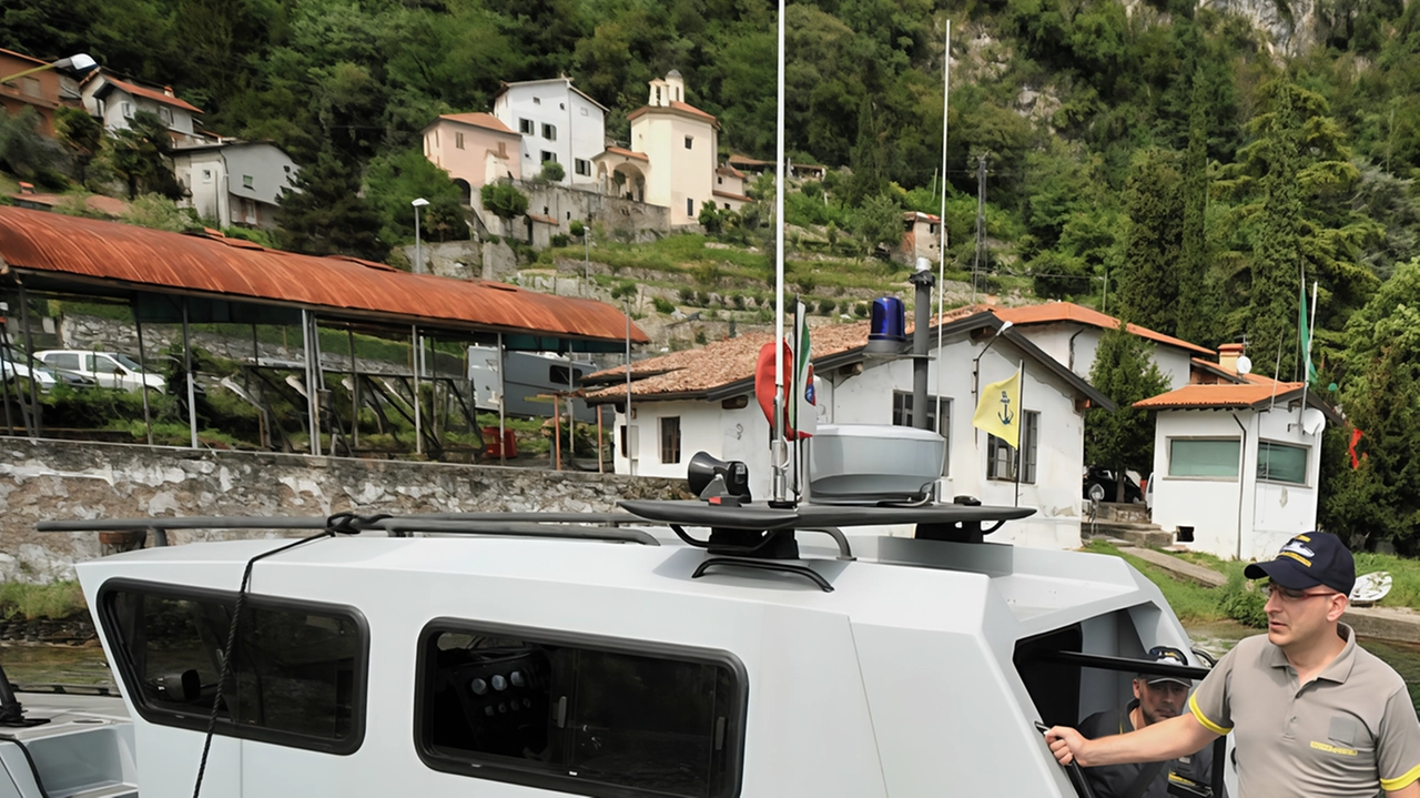 Sono stati effettuati 518 controlli di polizia lacuale 215 conclusi contestando irregolarità Sono stati effettuati 518 controlli di polizia lacuale 215 conclusi contestando irregolarità