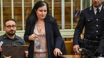 Lasciò morire la figlioletta di stenti. Malore di Alessia Pifferi in carcere. E ora è sorvegliata a vista