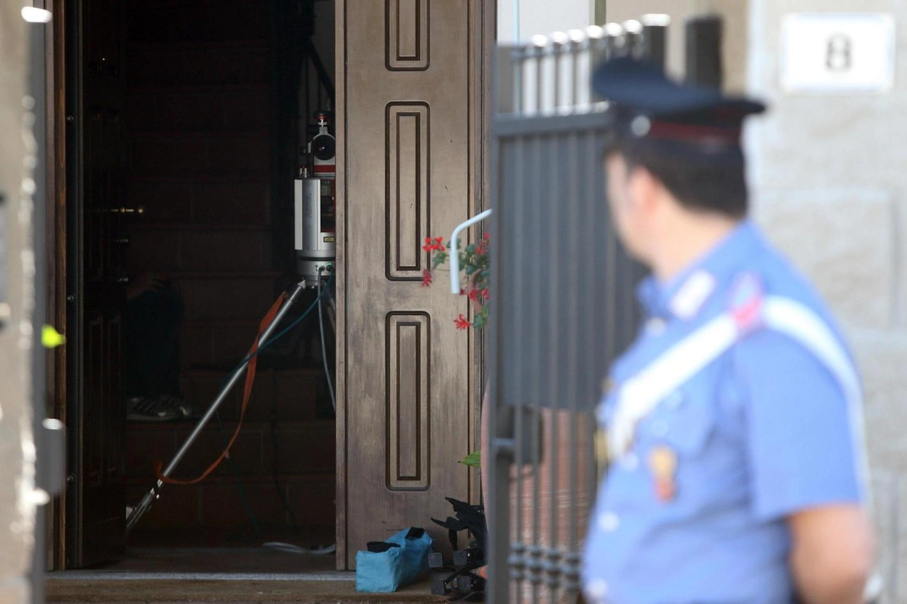 La villetta dell'omicidio: nella camera di Chiara c'era il computer che veniva utilizzato anche dal fratello Marco e dai suoi amici