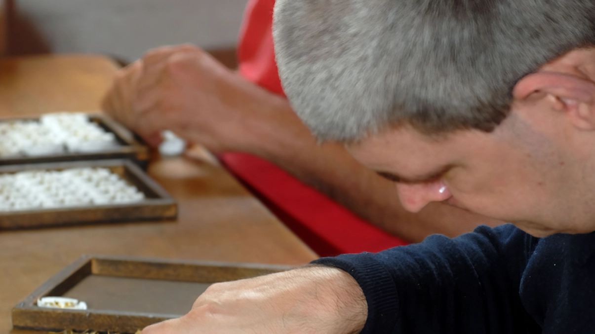 La Regione Lombardia lancia un bando da 3 milioni di euro per favorire l'inclusione lavorativa delle persone con disabilità attraverso tecnologie innovative. Le imprese potranno presentare progetti per rendere i luoghi di lavoro più accessibili. La Regione Lombardia lancia un bando da 3 milioni di euro per favorire l'inclusione lavorativa delle persone con disabilità attraverso tecnologie innovative. Le imprese potranno presentare progetti per rendere i luoghi di lavoro più accessibili.