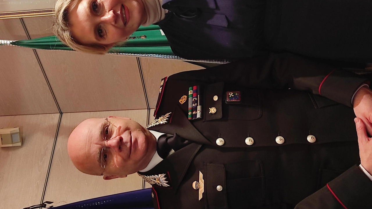 Cinque carabinieri in arrivo alla Compagnia di Pioltello. I rinforzi sono stati annunciati dal generale Pierluigi Solazzo, nuovo comandante provinciale... Cinque carabinieri in arrivo alla Compagnia di Pioltello. I rinforzi sono stati annunciati dal generale Pierluigi Solazzo, nuovo comandante provinciale...