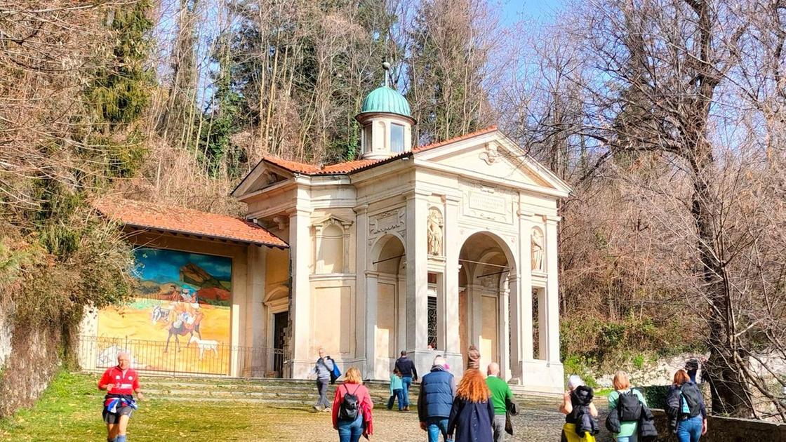 il sacro monte e la sua cripta due tour guidati