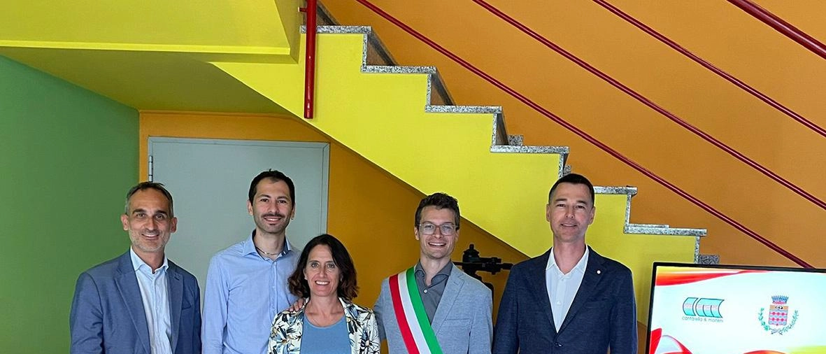 I colori della Cantarella e Molteni. Il sindaco Biffi visita l’eccellenza