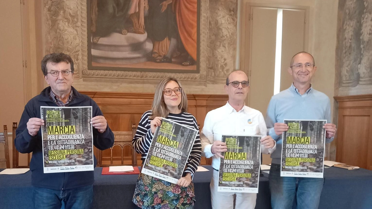 La presentazione dell’iniziativa dal forte valore simbolico: Marco Fenaroli Valentina Costa Agostino Zanotti Antonio Trebeschi La presentazione dell’iniziativa dal forte valore simbolico: Marco Fenaroli Valentina Costa Agostino Zanotti Antonio Trebeschi