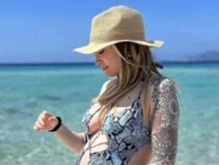 Massacrata a coltellate: "Non voleva uccidere la ex ma solo farla abortire" Massacrata a coltellate: "Non voleva uccidere la ex ma solo farla abortire"