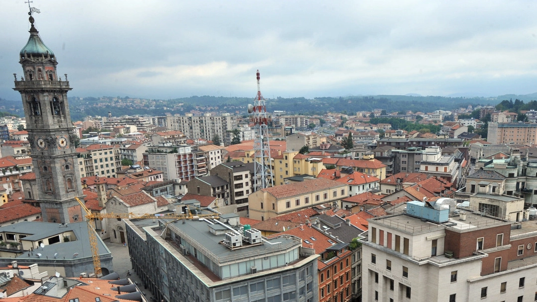 Una veduta panoramica di Varese Una veduta panoramica di Varese