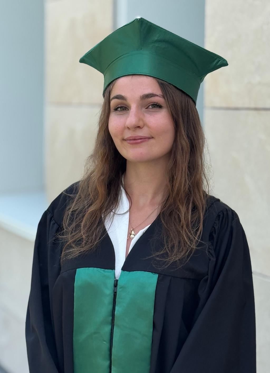 Vera Rebasti, prima laureata in medicina del futuro: “Nelle scienze resta il gap di genere, noi ragazze libere di credere nei nostri sogni”