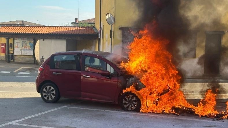 Campagnola Cremasca, era stata appena parcheggiata
