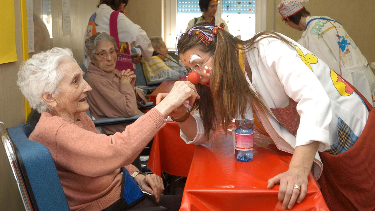 L'Alzheimer con l'invecchiamento della popolazione è destinato a incidere sempre di più sui costi della sanità L'Alzheimer con l'invecchiamento della popolazione è destinato a incidere sempre di più sui costi della sanità