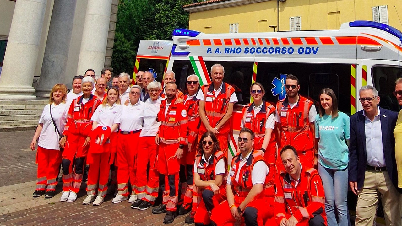 È la numero 64 da quando è nata l’associazione e sulla fiancata porta riporta i nomi dei volontari scomparsi... È la numero 64 da quando è nata l’associazione e sulla fiancata porta riporta i nomi dei volontari scomparsi...