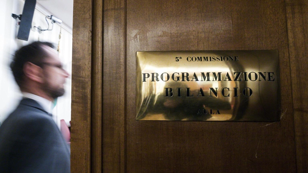 Sì maggioranza-opposizione in commissione Senato,fissa contenuti