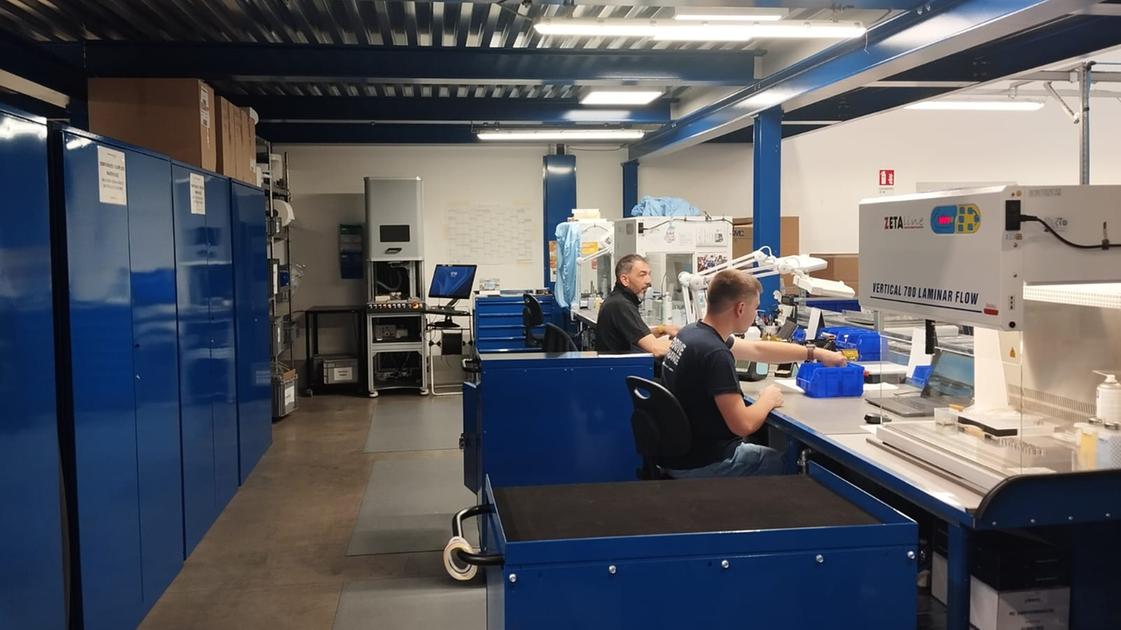 Quanta System, 40 anni di ricerca e sviluppo: “Persone e opere d’arte vengono curate col laser in 150 Paesi del mondo” Quanta System, 40 anni di ricerca e sviluppo: “Persone e opere d’arte vengono curate col laser in 150 Paesi del mondo”
