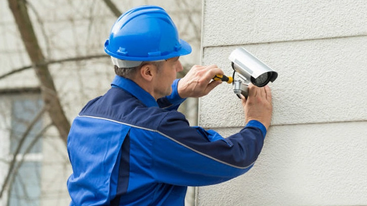 La richiesta dei cittadini: "Installate le telecamere" La richiesta dei cittadini: "Installate le telecamere"