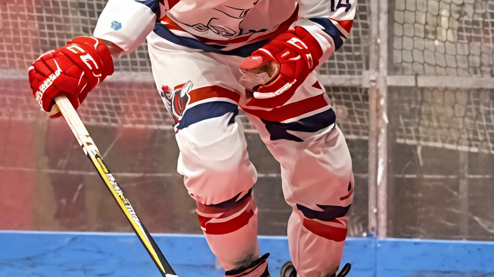 Il Milano Quanta si riscatta con una vittoria fondamentale contro il Vicenza nella Serie A di hockey inline, dopo un periodo difficile. Bernad MVP con una doppietta. Milano in testa alla classifica. Prossimo match contro il Cittadella. Il Milano Quanta si riscatta con una vittoria fondamentale contro il Vicenza nella Serie A di hockey inline, dopo un periodo difficile. Bernad MVP con una doppietta. Milano in testa alla classifica. Prossimo match contro il Cittadella.