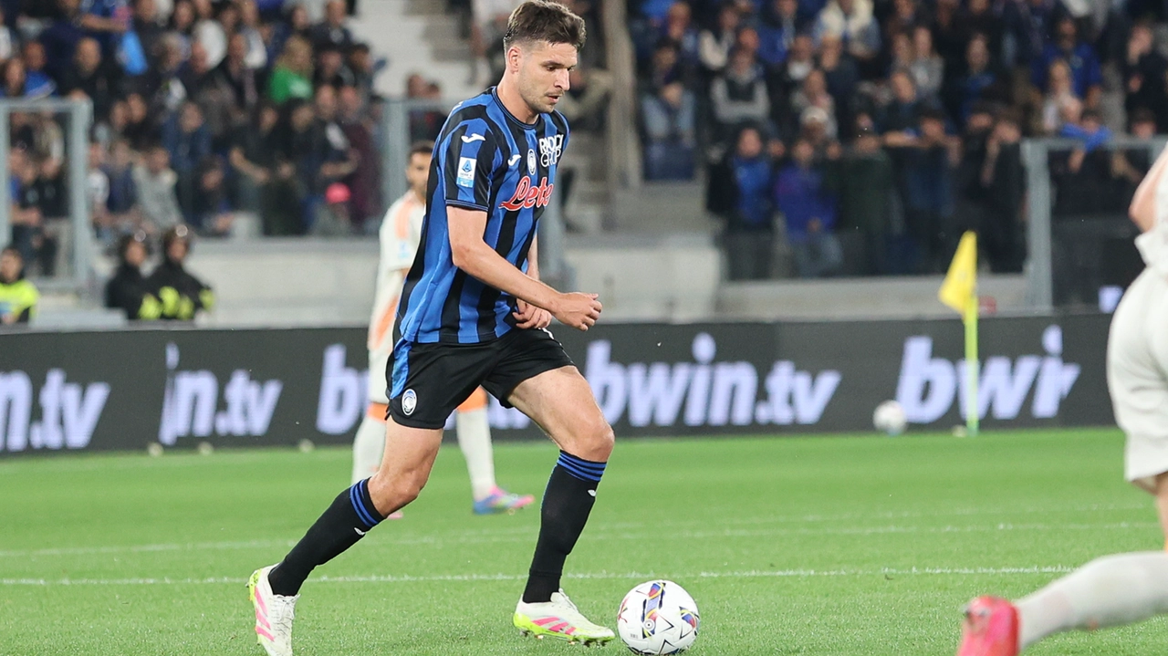Berat Djimsiti, classe 1993, gioca nel ruolo di difensore sia nell'Atalanta sia nella Nazionale svizzera Berat Djimsiti, classe 1993, gioca nel ruolo di difensore sia nell'Atalanta sia nella Nazionale svizzera
