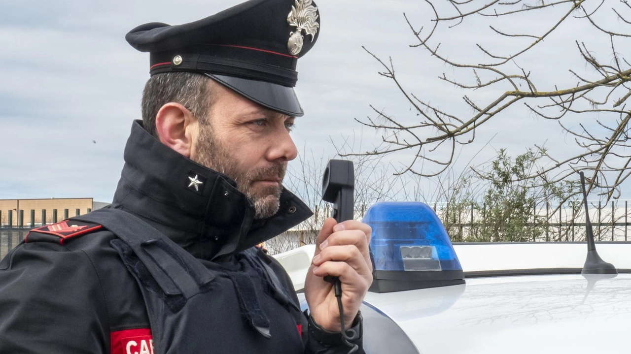 Una settantina di persone identificate e 49 veicoli controllati con due violazioni accertate: una per mancanza della patente e l’altra... Una settantina di persone identificate e 49 veicoli controllati con due violazioni accertate: una per mancanza della patente e l’altra...