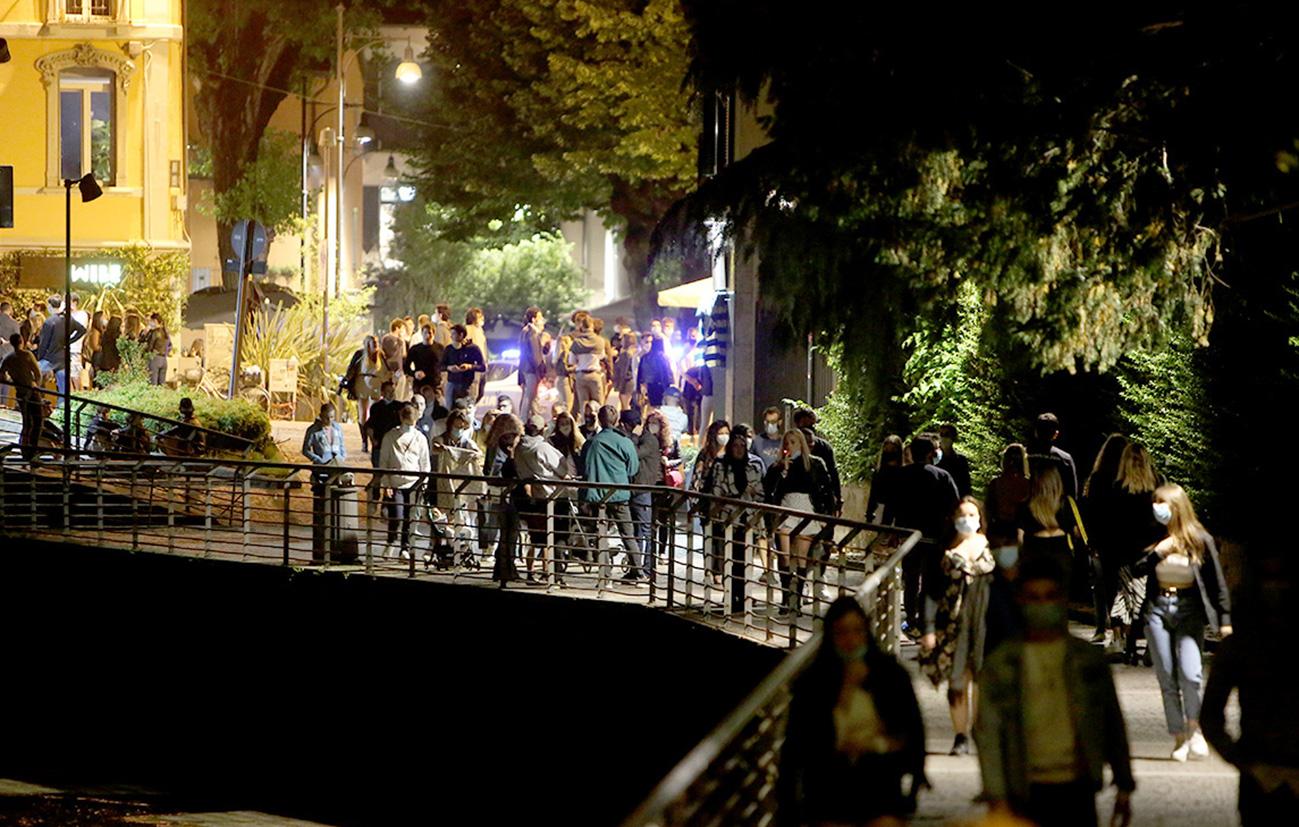 La giunta si spacca sugli street tutor anti movida selvaggia. LabMonza: “Impostazione muscolare e repressiva” La giunta si spacca sugli street tutor anti movida selvaggia. LabMonza: “Impostazione muscolare e repressiva”