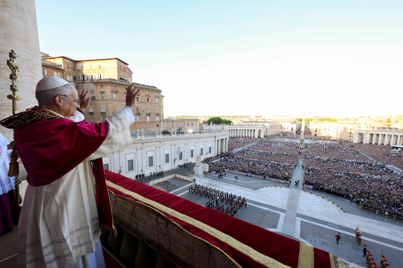 Il nuovo Papa è Robert Francis Prevost, sarà Leone XIV